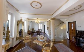 Villa Puccini Bed & Breakfast